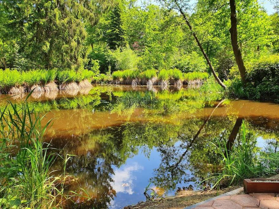 Midden In De Friese Bossen Op Landgoed Princenhof Oranjewoud Kültér fotó